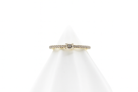 Etincelle de ring, Emerald-cut diamond, Paved, Gold (US Size 7)