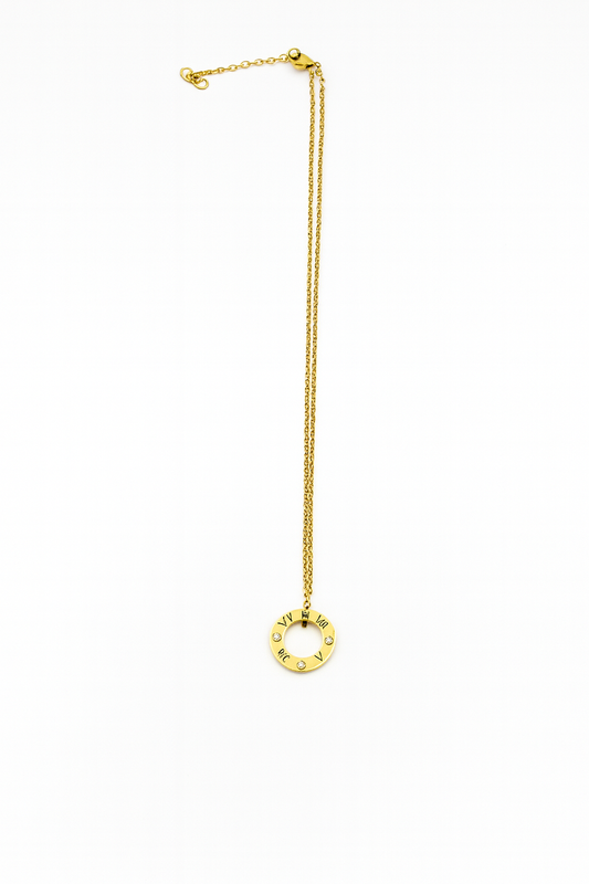 Elegant Gold Roman Numeral Circle Pendant Necklace