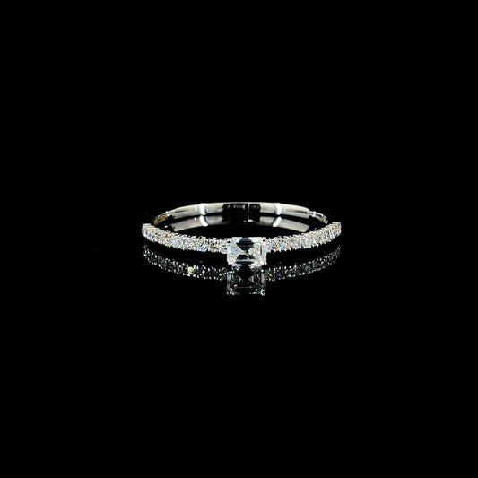 Etincelle de ring, Emerald-cut diamond, Paved, Silver (US Size 7)