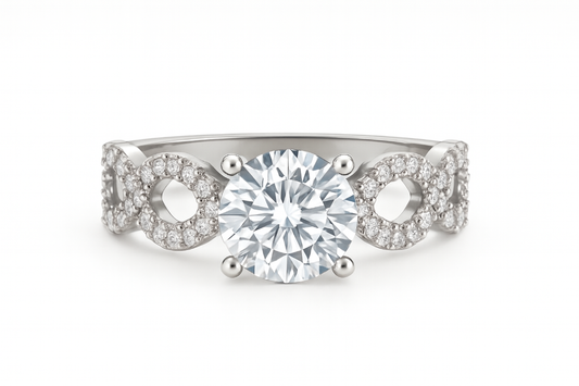 Luxury Silver Ring with Moissanite Center – Ideal for Proposals & Anniversaries